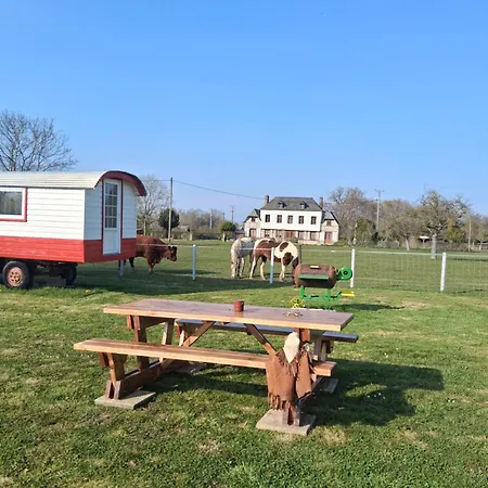 Lägenhet Josey Wood Ranch Saint-Symphorien (Eure)